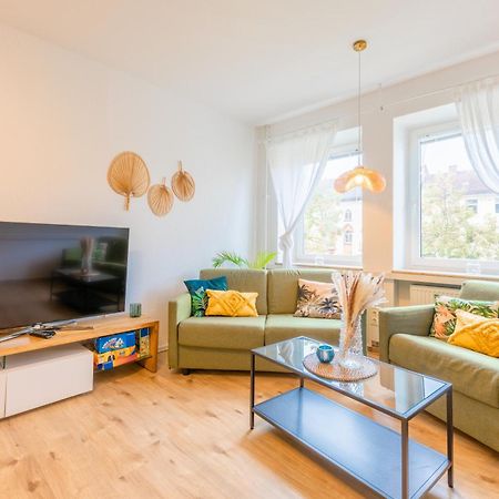 Stay Awesome - Urban Jungle Apartment Zentral, Wilhelmshoehe 卡塞尔 外观 照片